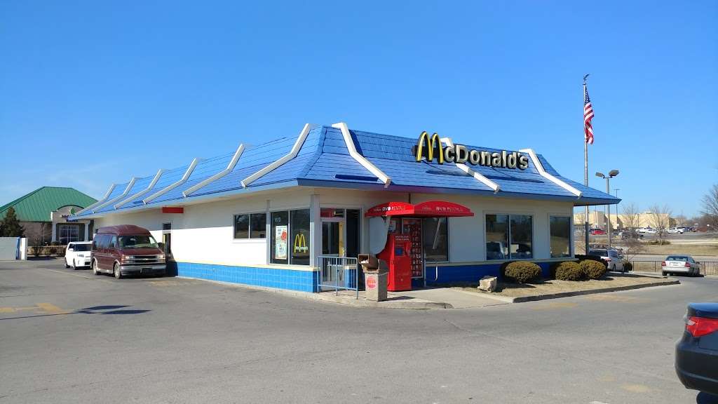 McDonalds | 1610 E Peoria St, Paola, KS 66071, USA | Phone: (913) 294-9395
