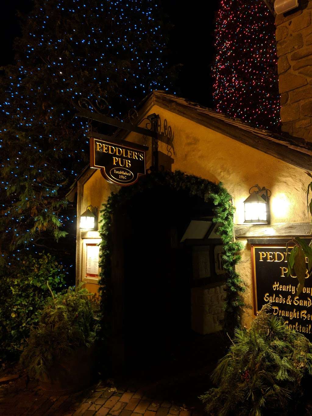 Peddlers Pub | 164 Peddlers Village, Lahaska, PA 18931, USA | Phone: (215) 794-4010