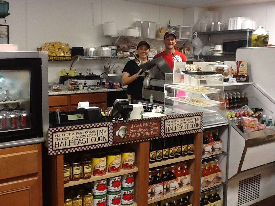 Frankies Italian Deli | 4835 W Eau Gallie Blvd, Row N, Melbourne, FL 32934 | Phone: (321) 914-9539