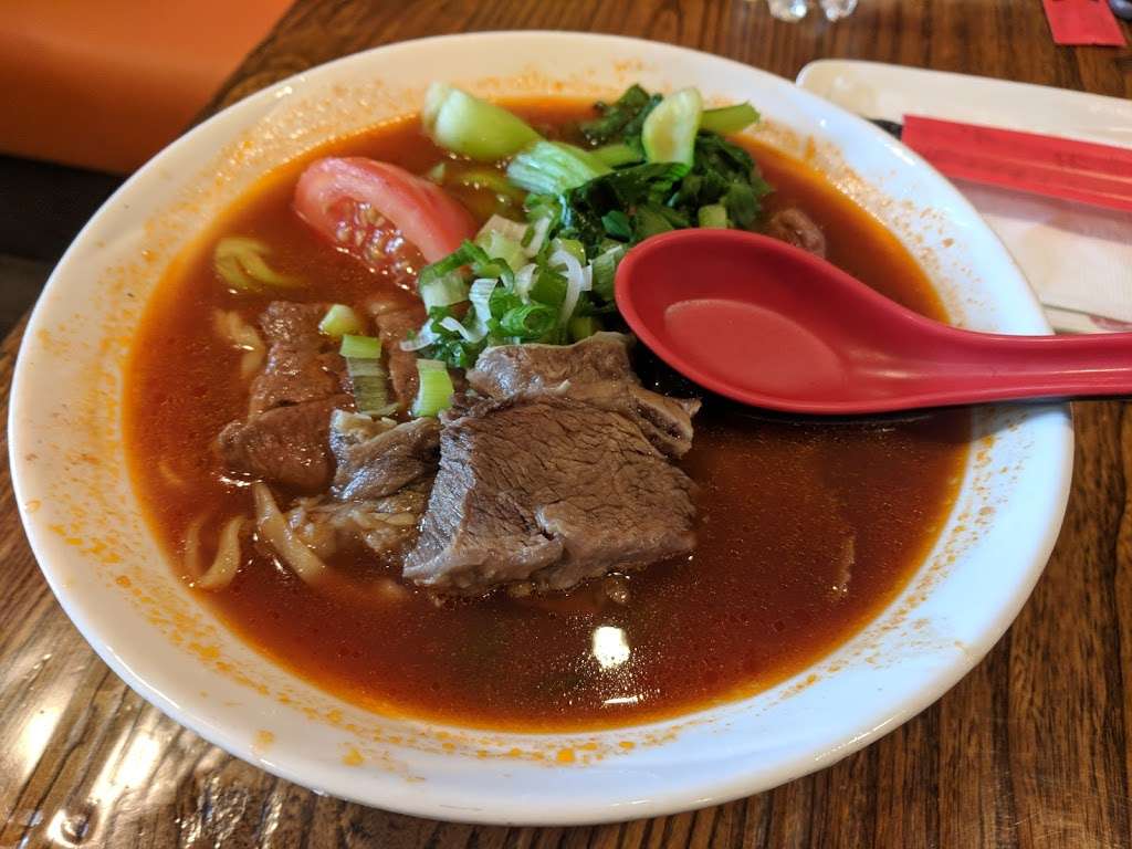 Chef Hung Taiwanese Beef Noodle | 2710 Alton Pkwy #117, Irvine, CA 92606, USA | Phone: (949) 756-0088