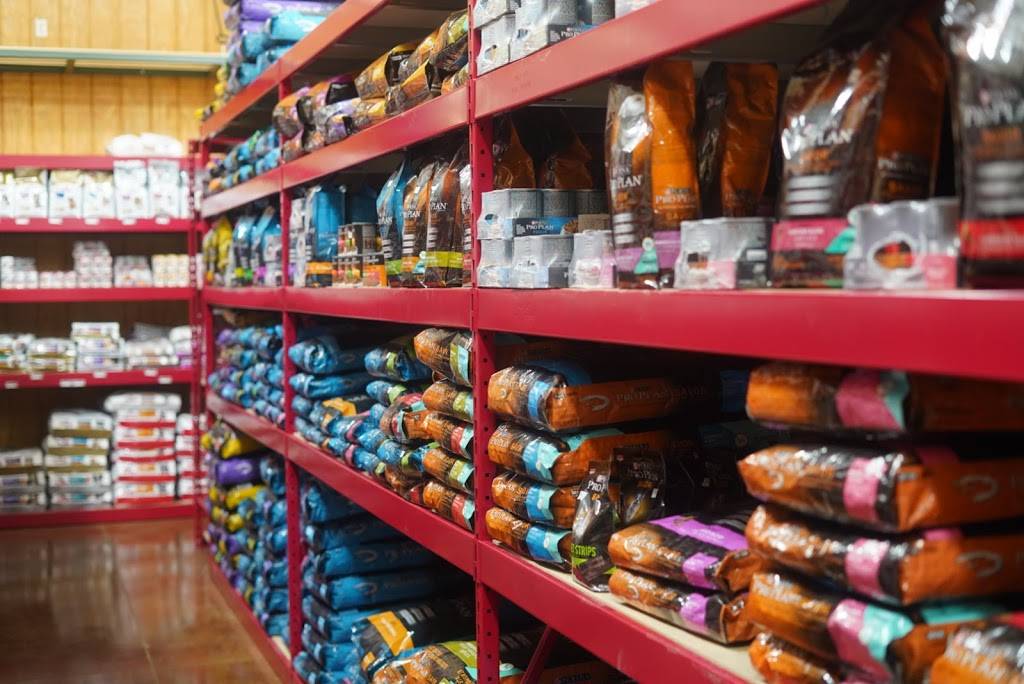 Russell Feed & Supply | 10600 Camp Bowie W Blvd, Fort Worth, TX 76116, USA | Phone: (817) 244-3830