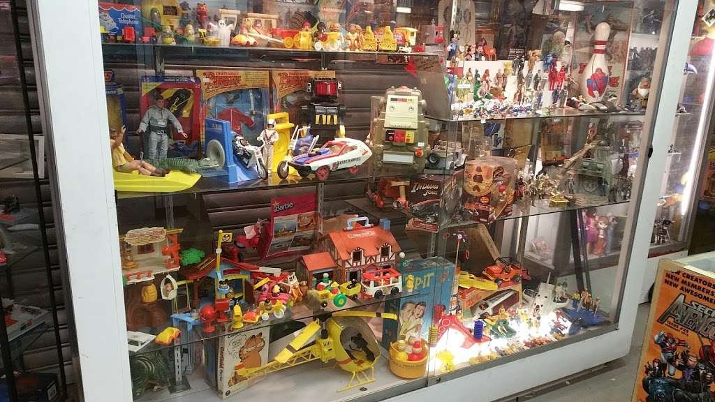 Pauls Toy Room - Toys, Comics, & Games | 3322 Washington Rd, Parlin, NJ 08859, USA | Phone: (732) 824-8222