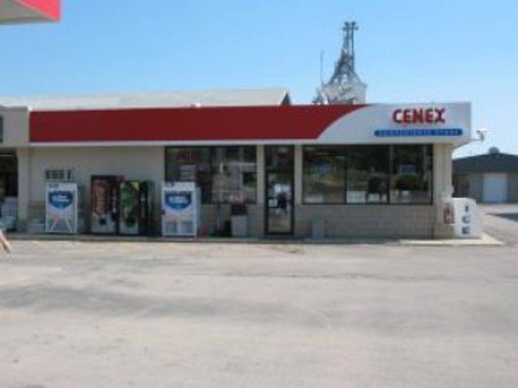 Middleton Farmers Cooperative: Cenex Gas Station | 1755 N Pleasant View Rd, Middleton, WI 53562, USA | Phone: (608) 831-8215