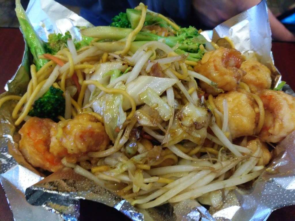 Seafood Express | 2122 Beverly Blvd, Los Angeles, CA 90057, USA | Phone: (213) 483-2122