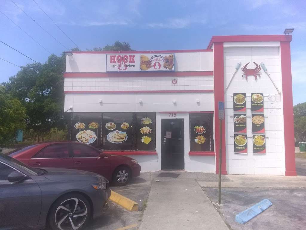 Hook Fish and Chicken - restaurant  | Photo 1 of 4 | Address: 48374217020010140, Pahokee, FL 33476, USA | Phone: (561) 285-9199