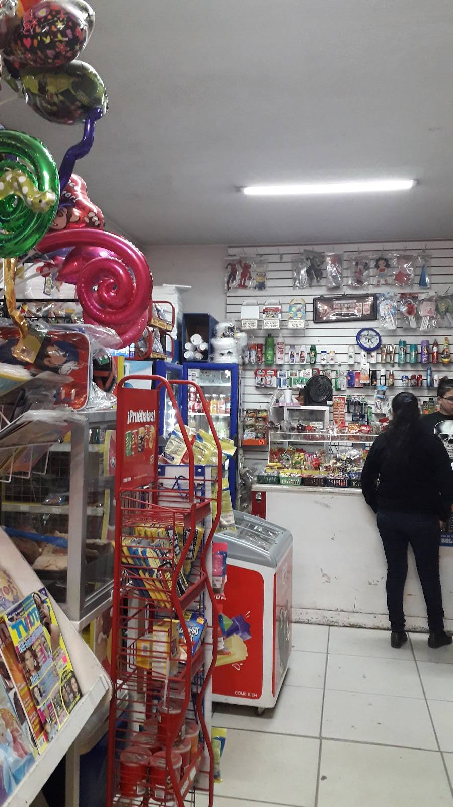 Papeleria San Jose | Guamuchil 9979, El Florido 1ra y 2da Secc, Tijuana, B.C., Mexico | Phone: 664 460 1091