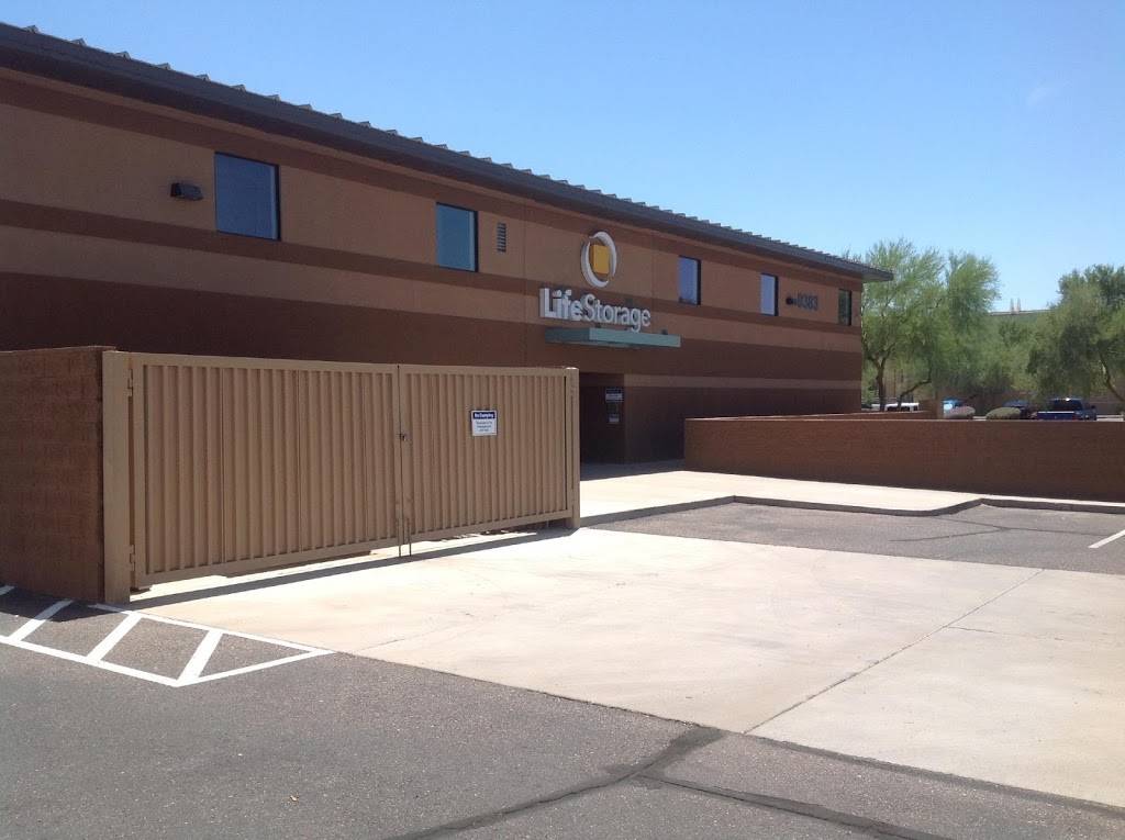 Life Storage - Scottsdale | 9383 E Bell Rd, Scottsdale, AZ 85260, USA | Phone: (480) 666-7440