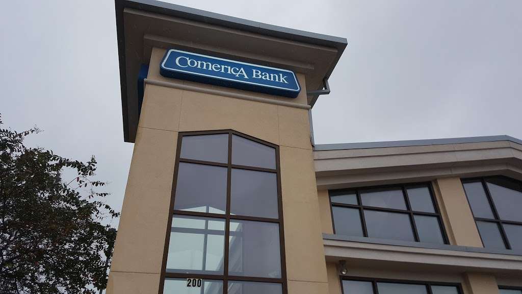 Comerica Bank | 200 Gulfgate Mall, Houston, TX 77087, USA | Phone: (713) 649-8492