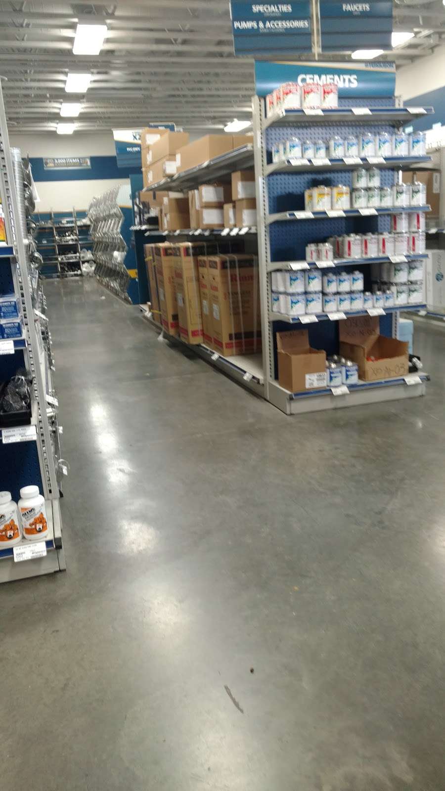 Ferguson Plumbing Supply, 501 Parkson Rd, Henderson, NV 89011, USA