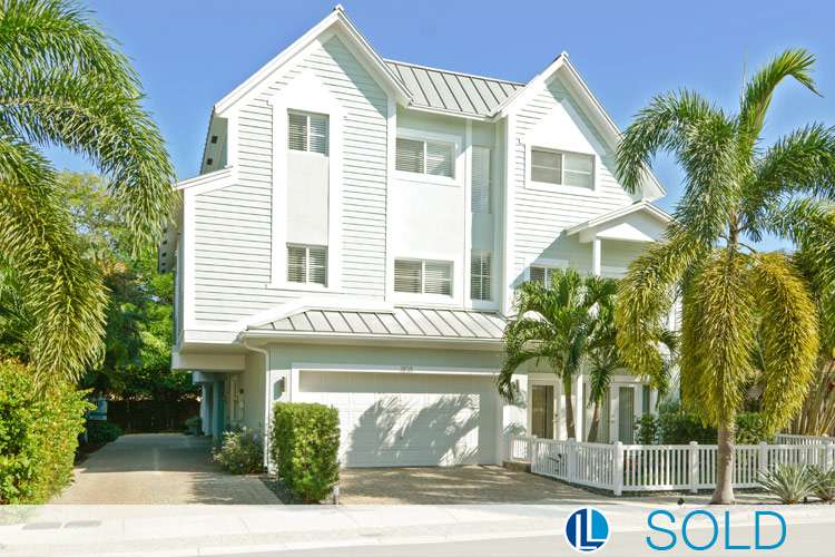 Luxury Living Fort Lauderdale | 1200 E Las Olas Blvd Suite 103, Fort Lauderdale, FL 33301, USA | Phone: (754) 300-6040