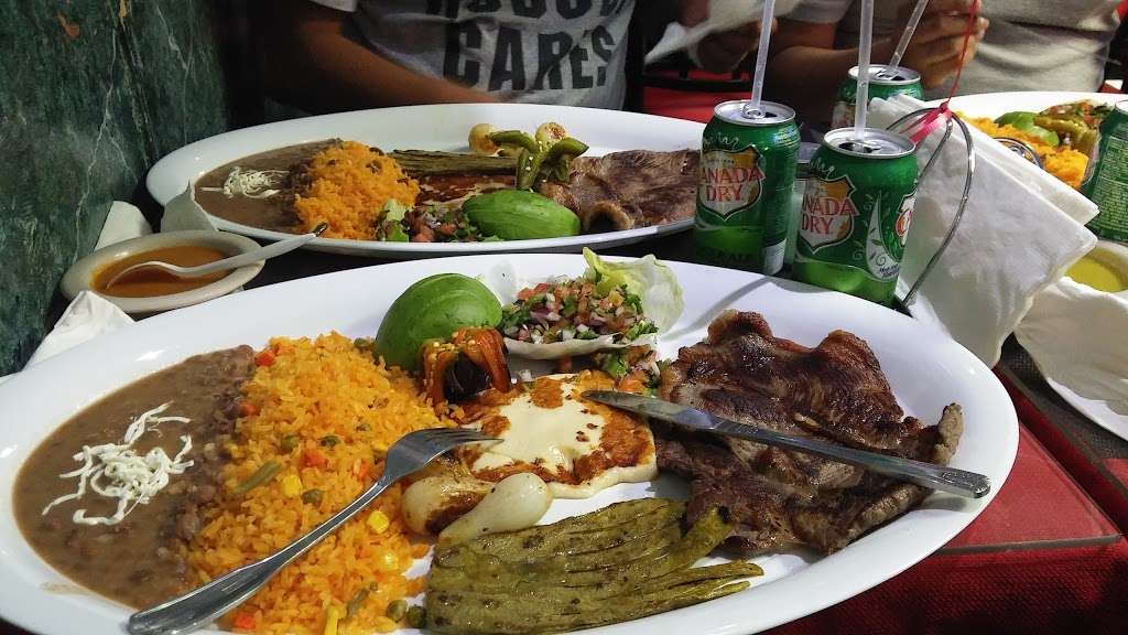 Mi Otra Casa Restaurant | 9106 43rd Avenue, Queens, NY 11373, USA | Phone: (718) 429-0510