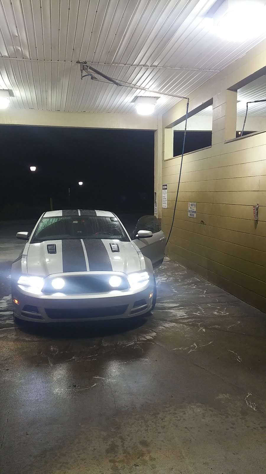 Rons Car Wash | 229 Commonwealth Ave N, Polk City, FL 33868, USA | Phone: (863) 984-7107