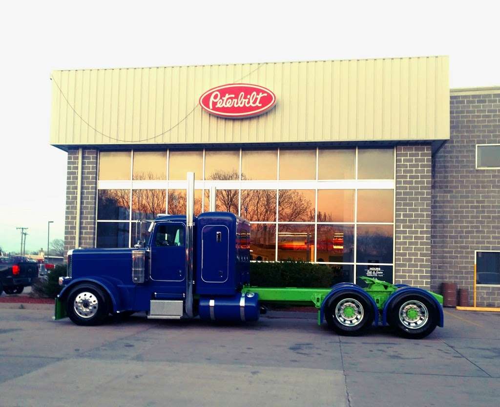 Kansas City Peterbilt | 8915 Woodend Rd, Kansas City, KS 66111, USA | Phone: (913) 441-2888