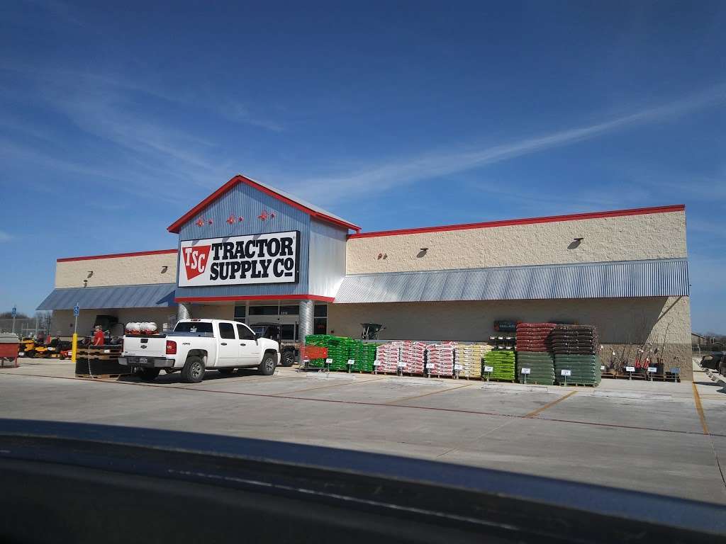 Tractor Supply Co. | 2916 N Velasco St, Angleton, TX 77515, USA | Phone: (979) 848-8855