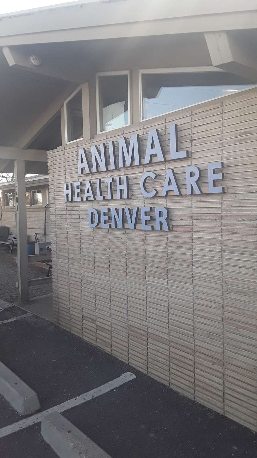 Animal Health Care Denver | 6701 Washington St, Denver, CO 80229, USA | Phone: (303) 288-6800