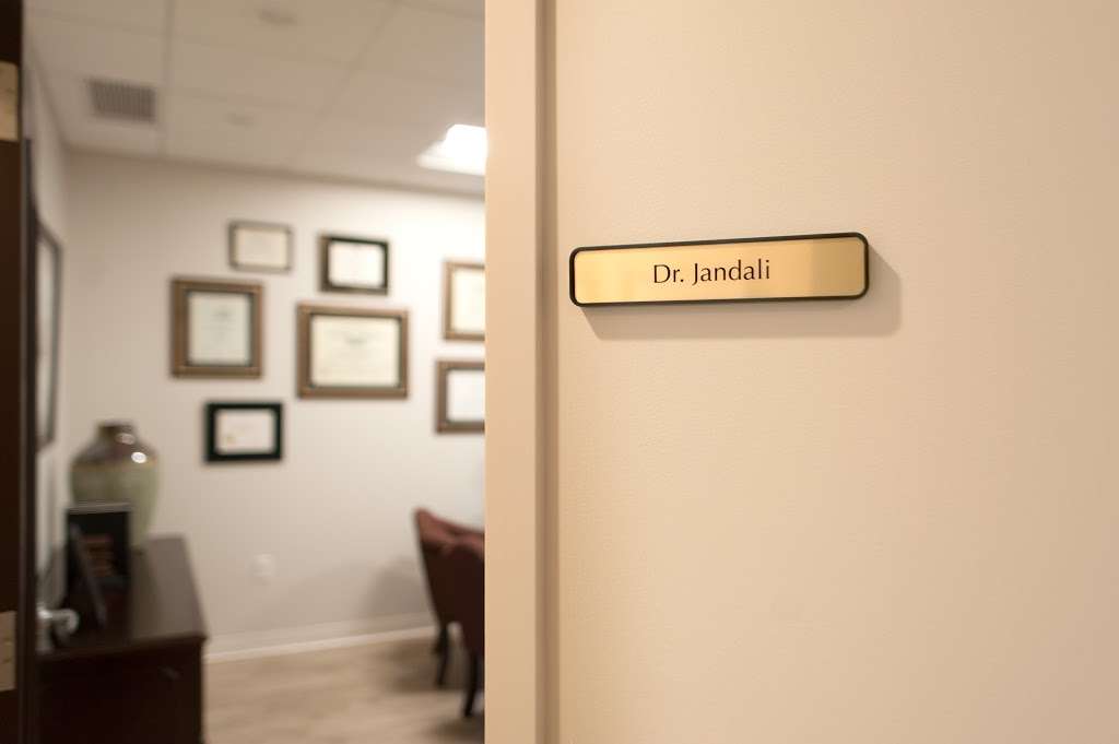 Jandali Plastic Surgery | 5520 Park Avenue, Suite WP-2-300, Trumbull, CT 06611 | Phone: (203) 374-0310