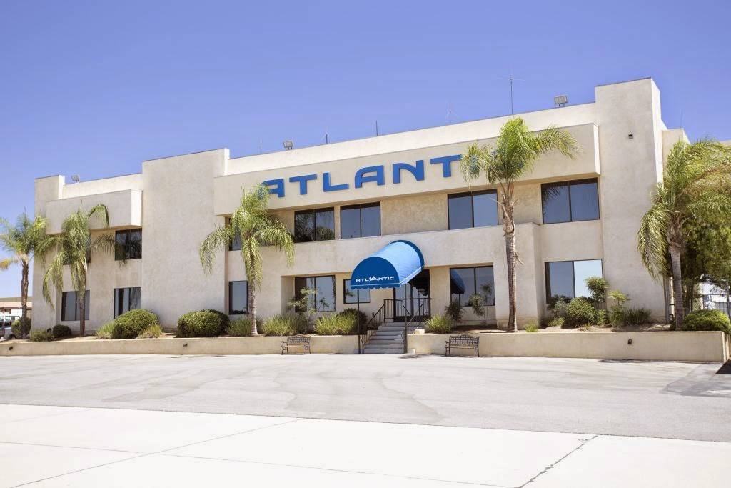 Atlantic Aviation BFL | 1550 Skyway Dr, Bakersfield, CA 93308, USA | Phone: (661) 391-4900