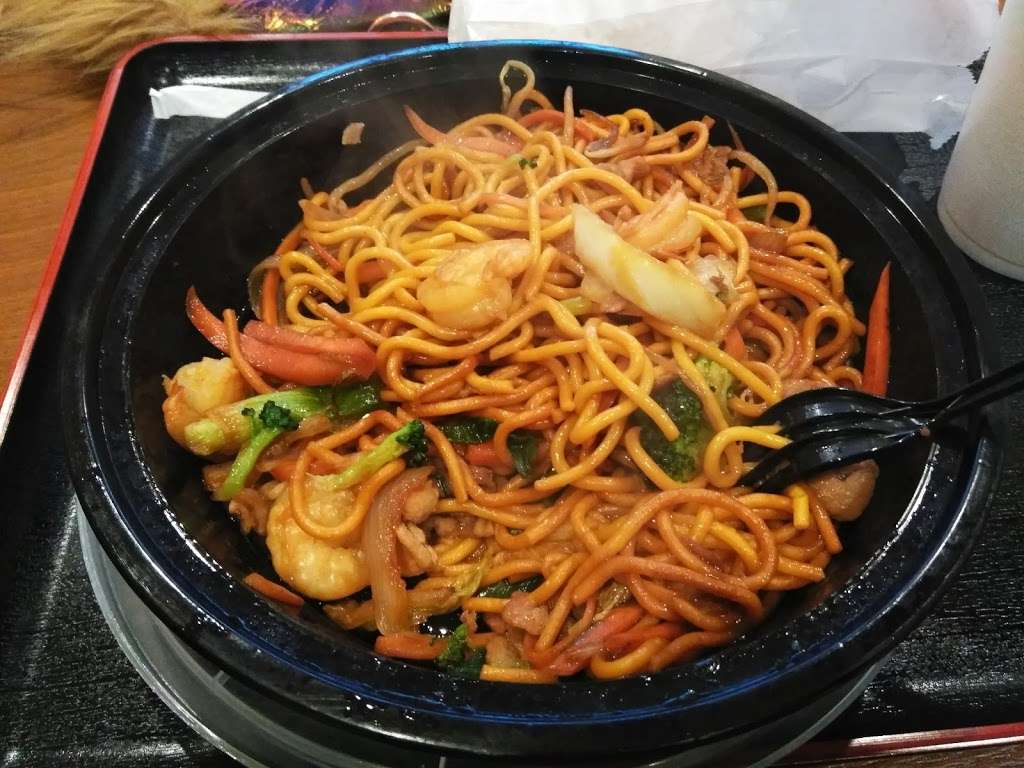 Empire Mongolian Grill | 749 N Broad St, Middletown, DE 19709, USA | Phone: (302) 376-1089