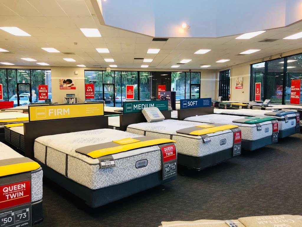 Mattress Firm Mountain View | 804 E El Camino Real, Mountain View, CA 94040, USA | Phone: (650) 694-7339