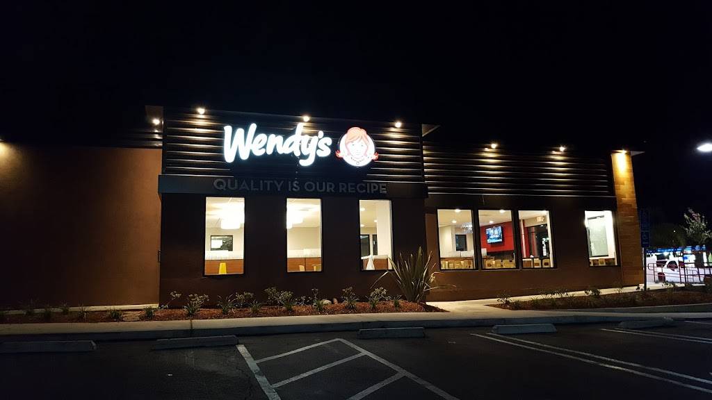 Wendys | 2810 E Imperial Hwy, Fullerton, CA 92835, USA | Phone: (714) 990-4801