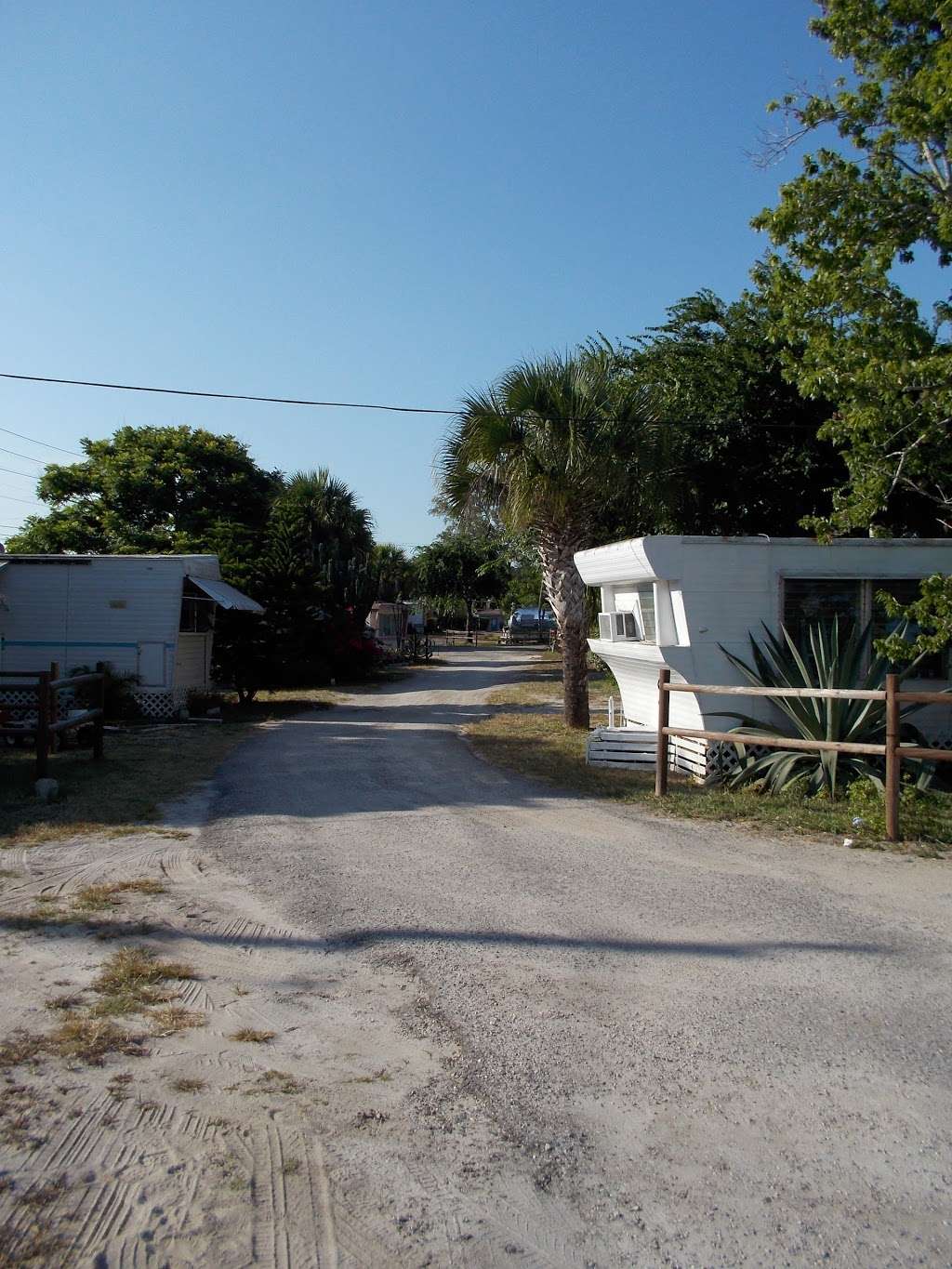 Mayberry’s RV Community | 925 Cheney Hwy, Titusville, FL 32780, USA | Phone: (321) 537-8539