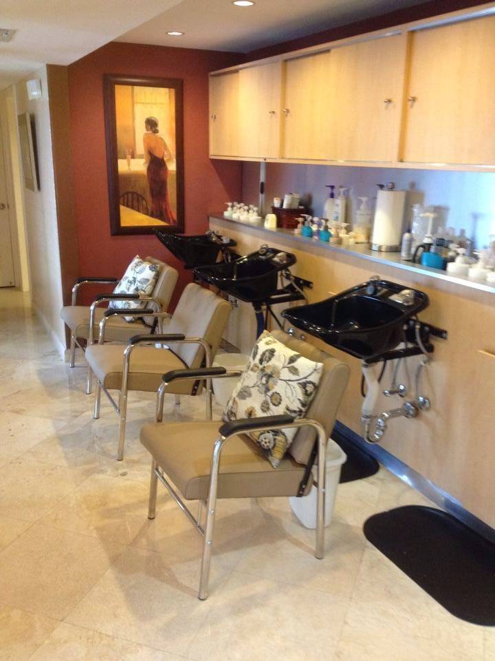 Jacquelines Salon & Day Spa | 279 107th Ave, Treasure Island, FL 33706, USA | Phone: (727) 363-6395