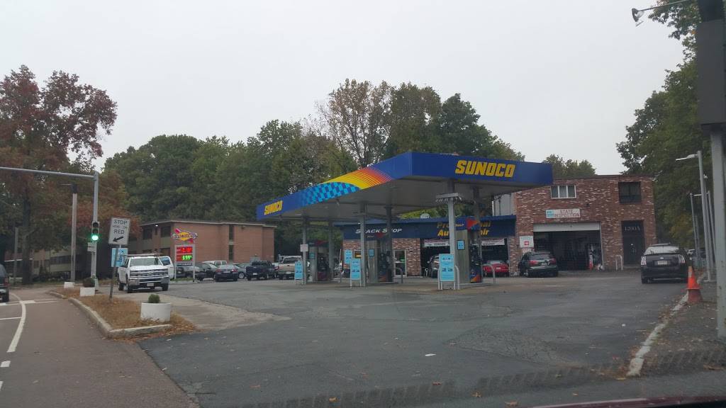 Sunoco Gas Station | 1200 VFW Pkwy, West Roxbury, MA 02132, USA | Phone: (617) 469-3830