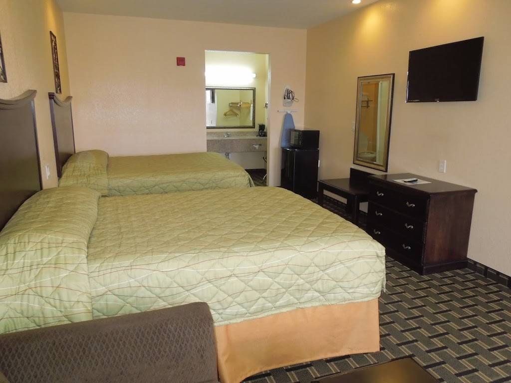 HomeGate Inn & Suites | 1301 Ingram Boulevard Extended, West Memphis, AR 72301, USA | Phone: (870) 732-1033