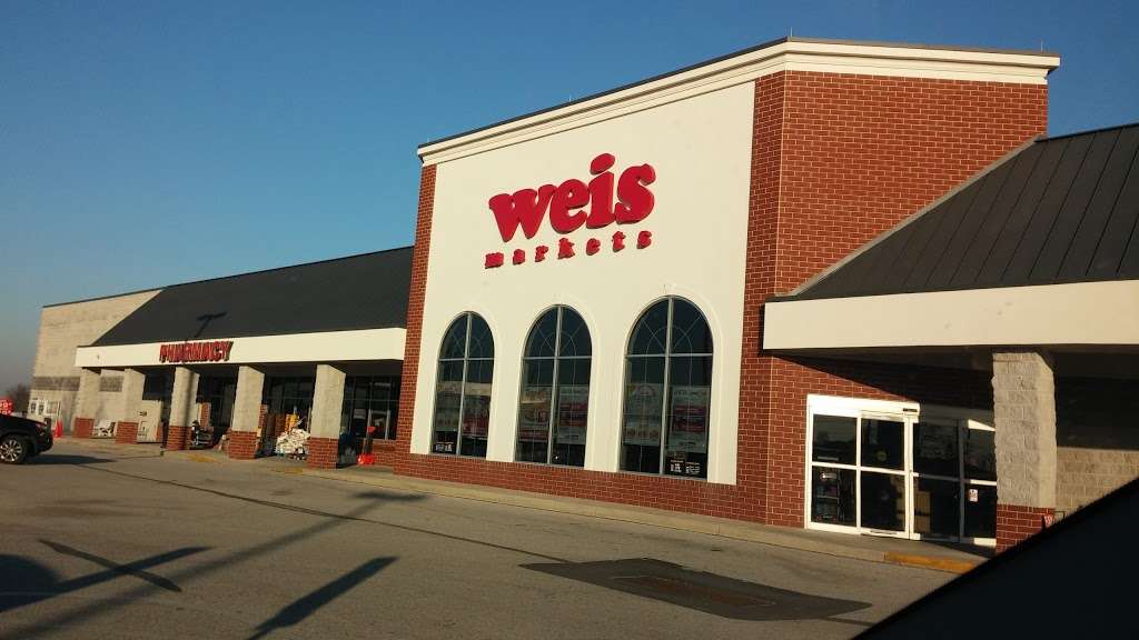 Weis Markets | 30 Primrose Ln, East Berlin, PA 17316, USA | Phone: (717) 259-4868