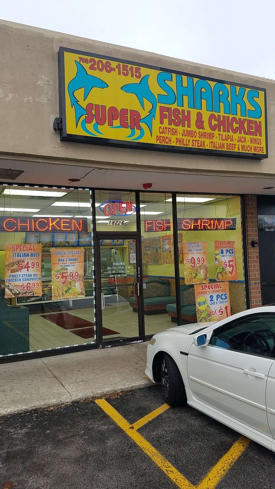 Sharks Fish & Chicken | 18226 Halsted St, Homewood, IL 60430 | Phone: (708) 206-1515