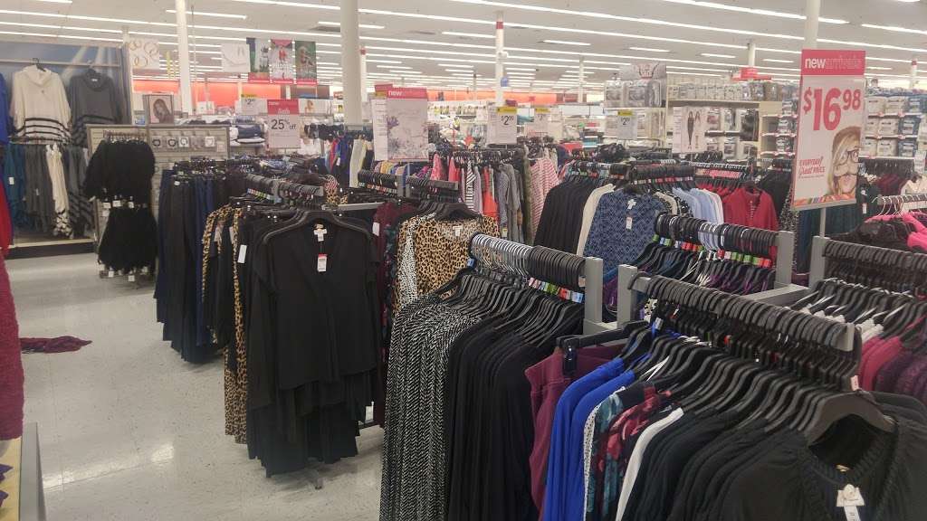 Kmart | 400 N Best Ave, Walnutport, PA 18088 | Phone: (610) 767-1812