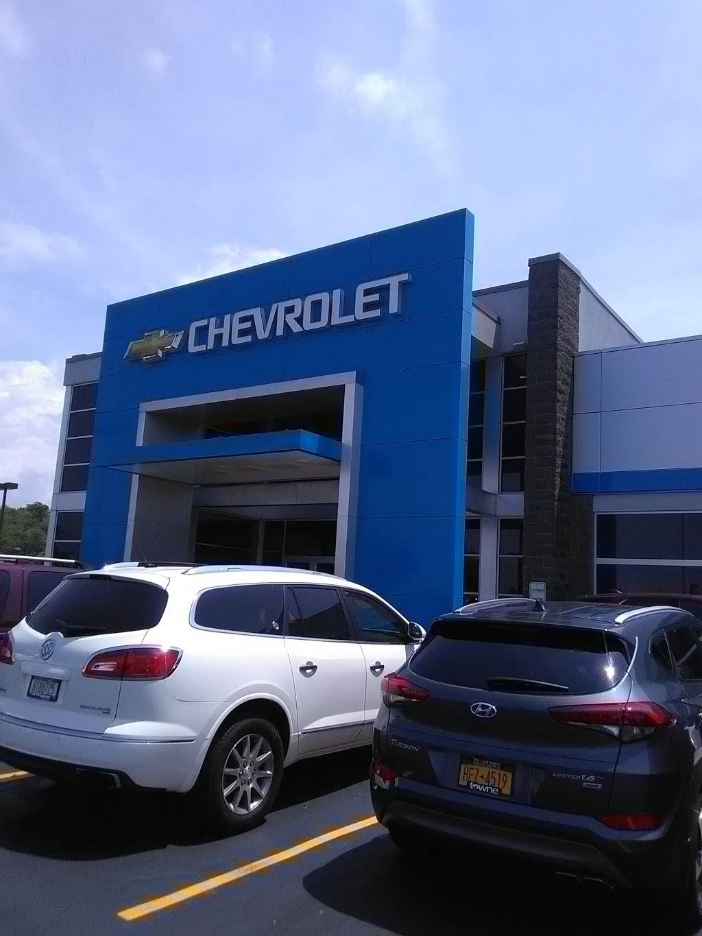 West-herr Chevrolet Of Orchard Park | 3575 Southwestern Blvd, Orchard Park, NY 14127, USA | Phone: (716) 514-4138