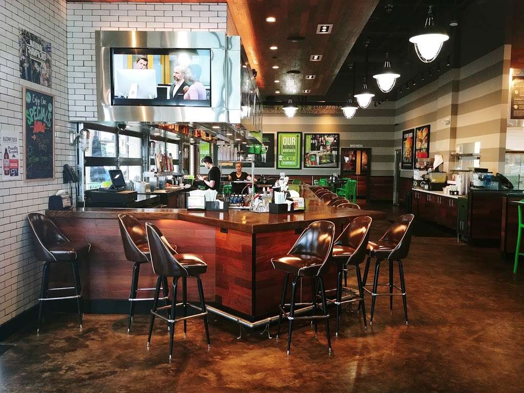 Wahlburgers | Waterford Lakes, 749 N Alafaya Trail, Orlando, FL 32828, USA | Phone: (407) 545-6434