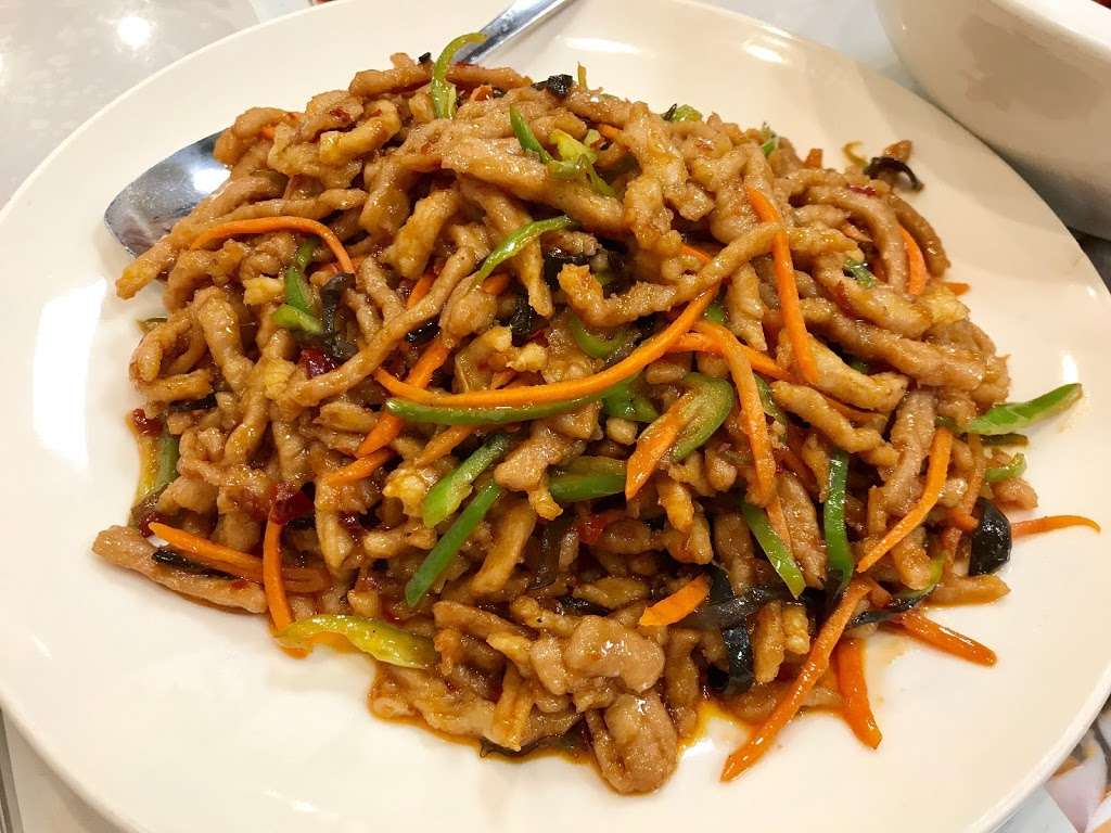 New Chinese Restaurant | 59-06 Kissena Blvd, Flushing, NY 11355, USA | Phone: (718) 886-8528