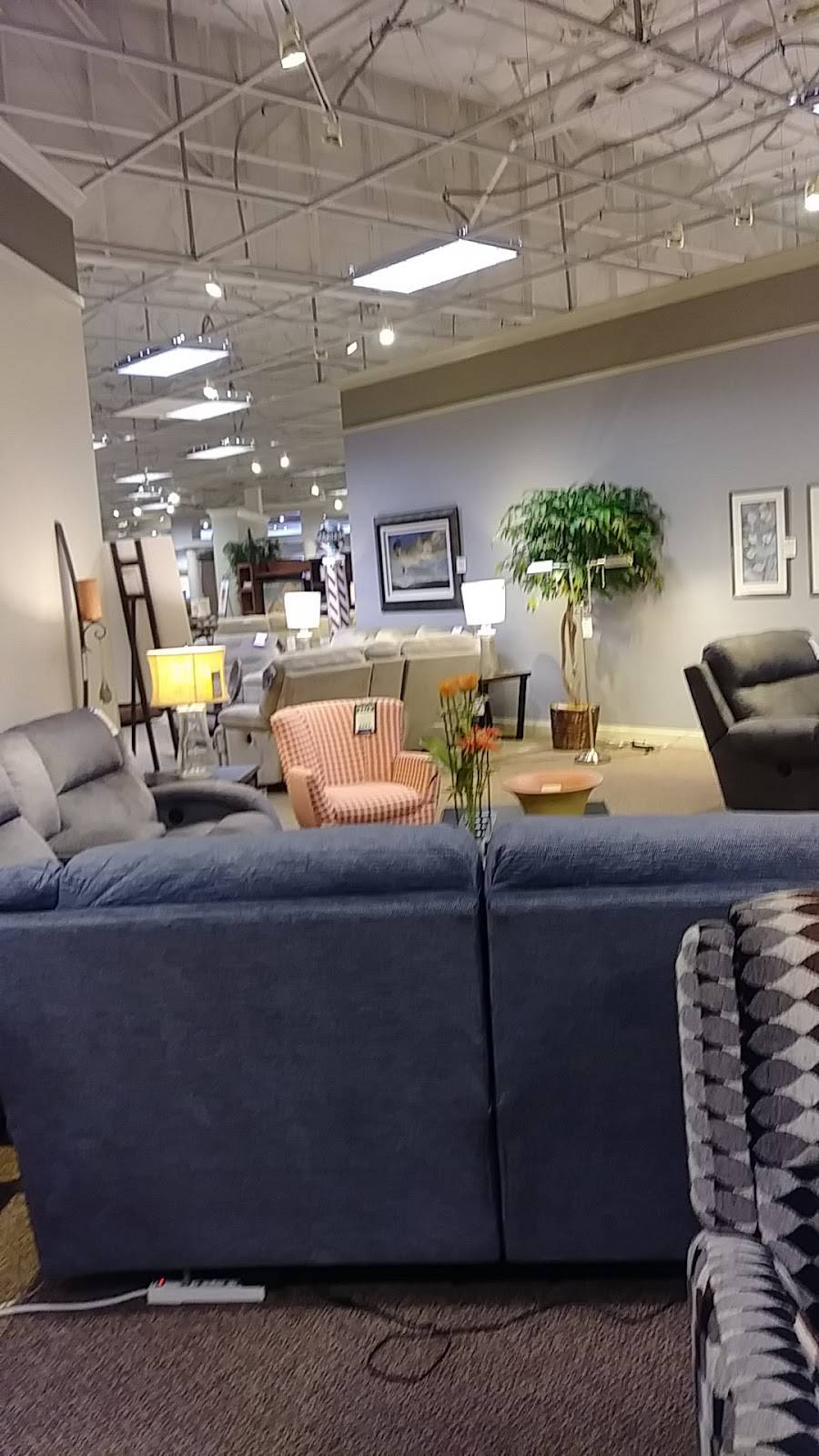 Fashion Furniture | 255 W El Paso Ave, Fresno, CA 93711, USA | Phone: (559) 440-9600