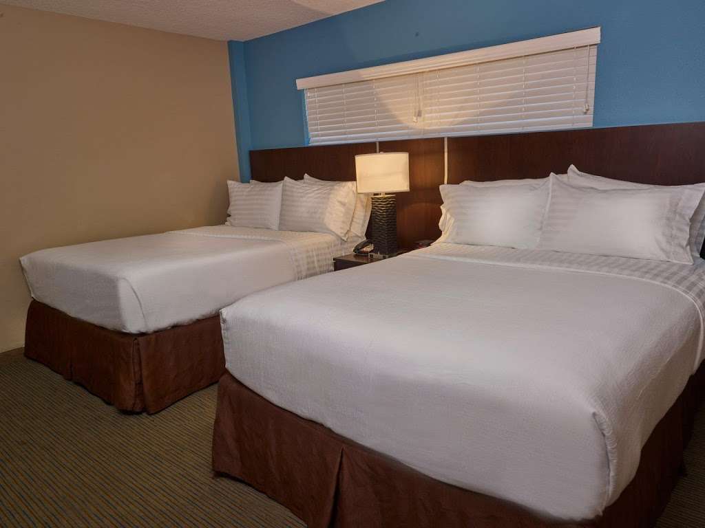 Holiday Inn Resort Daytona Beach Oceanfront | 1615 S Atlantic Ave, Daytona Beach, FL 32118 | Phone: (386) 255-0921