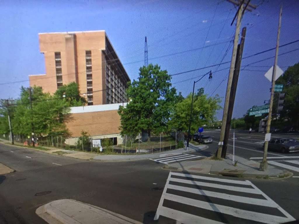 Capitol Heghts Station & Bus Bay A | Capitol Heights, MD 20743