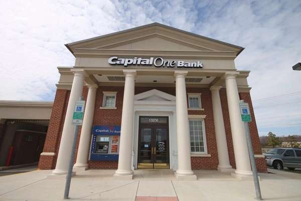 Capital One Bank | 13236 Gateway Center Dr, Gainesville, VA 20155, USA | Phone: (703) 753-3664