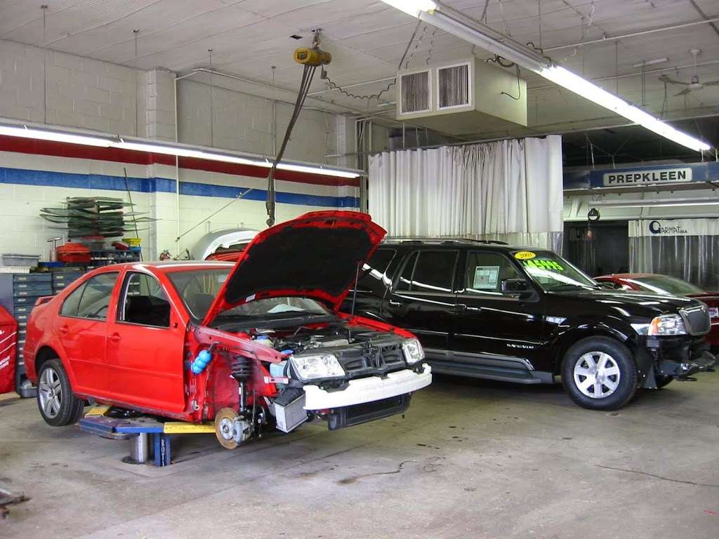 All American Auto Body | 953 Villa St, Elgin, IL 60120, USA | Phone: (847) 742-1911