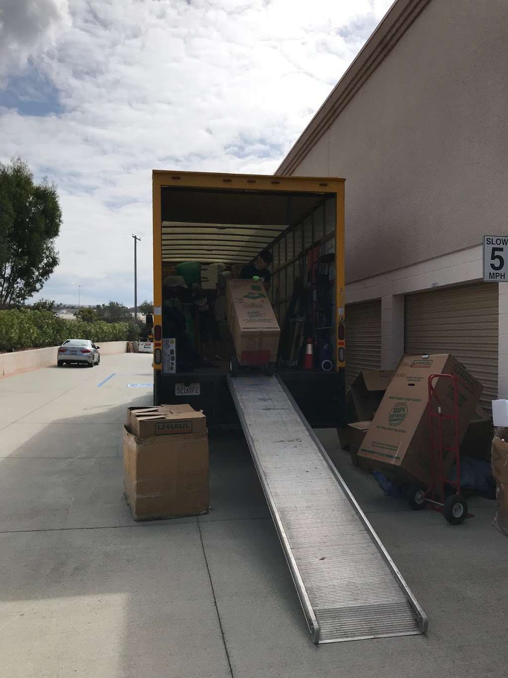 Carlsbad Moving Aid-U | 955 Postal Way, Vista, CA 92083, USA | Phone: (619) 807-2290