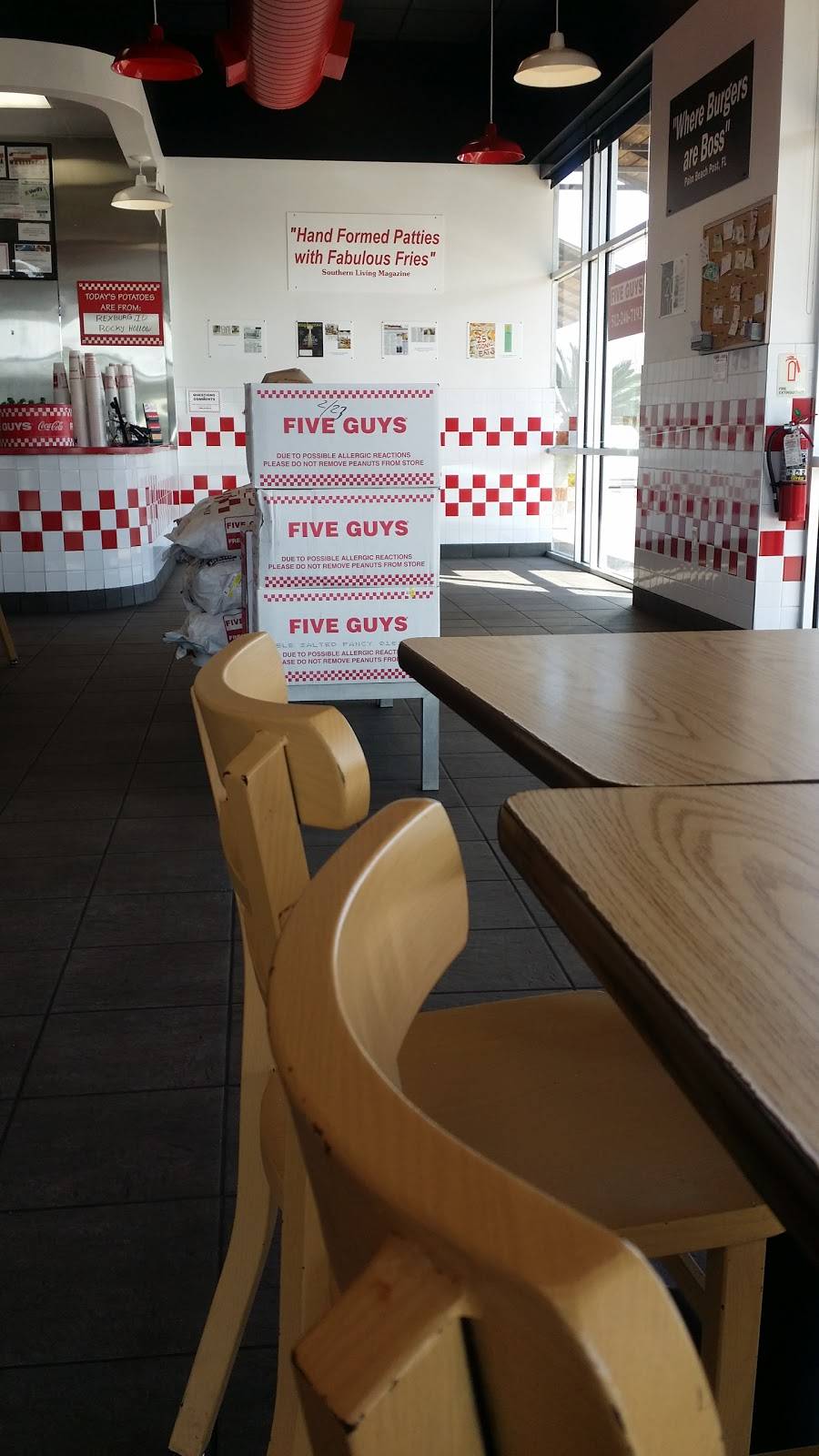 Five Guys | 3107 S IH 35 Frontage Rd Suite 750, Round Rock, TX 78664, USA | Phone: (512) 246-7193