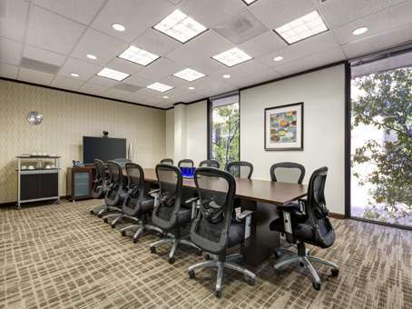 Regus - Texas, Houston - Echo Lane | 950 Echo Ln Suite 200, Houston, TX 77024, USA | Phone: (832) 871-5400