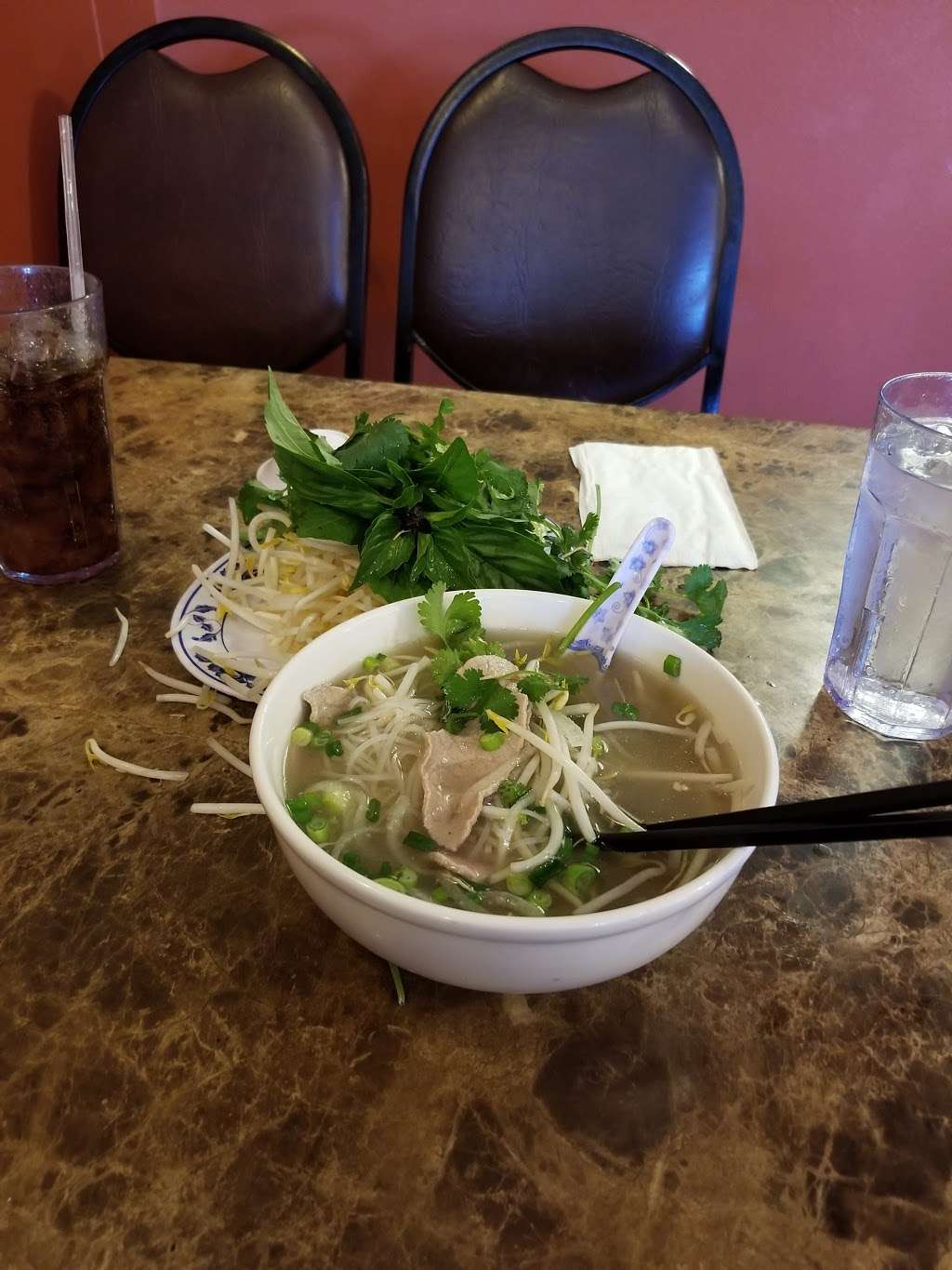 Pho Hau Restaurant | 12089 W Alameda Pkwy, Denver, CO 80228, USA | Phone: (303) 988-0755