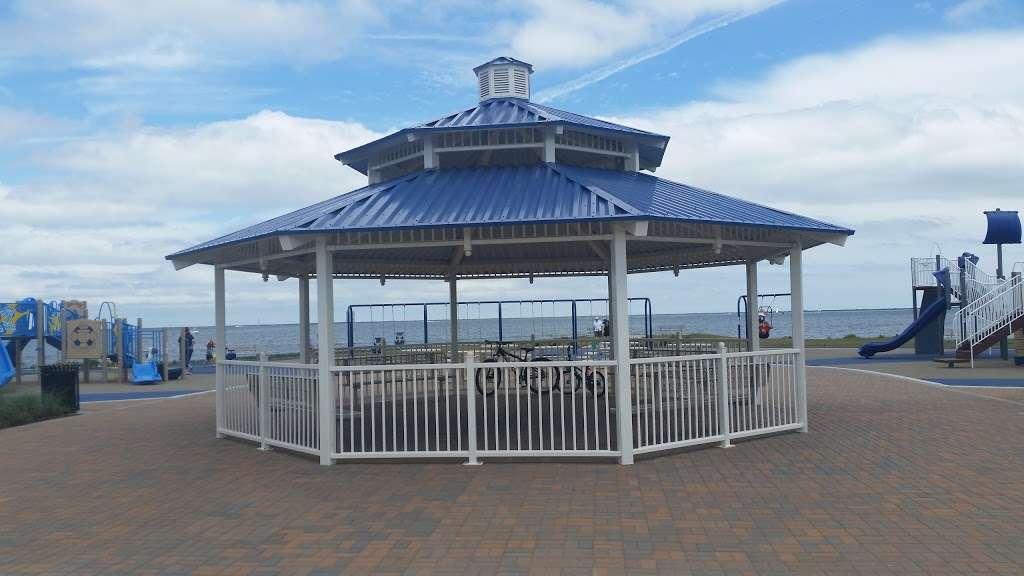 Forked River Beach Bay Front Park | 1514 Beach Blvd, Forked River, NJ 08731 | Phone: (609) 290-3563