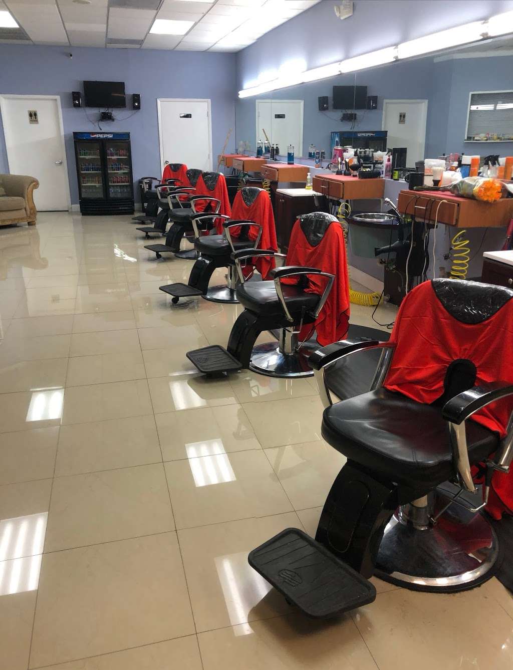 YK Barber Shop | 12537 Frontage Rd, Hialeah Gardens, FL 33018, USA | Phone: (786) 359-6636