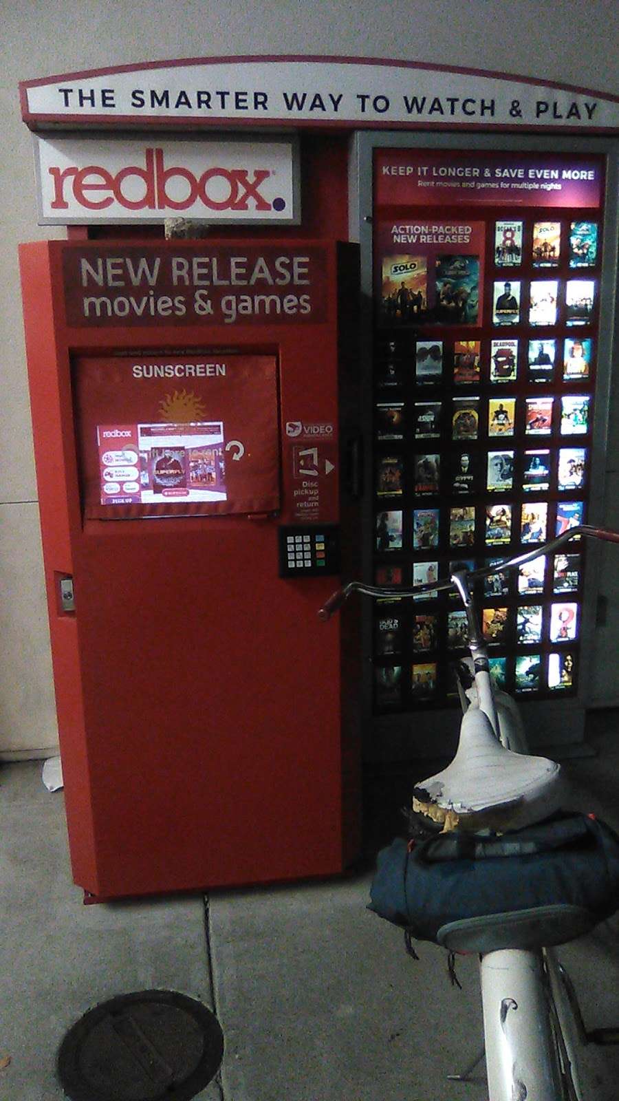 Redbox | 1091 Leisure Town Rd, Vacaville, CA 95687, USA | Phone: (866) 733-2693