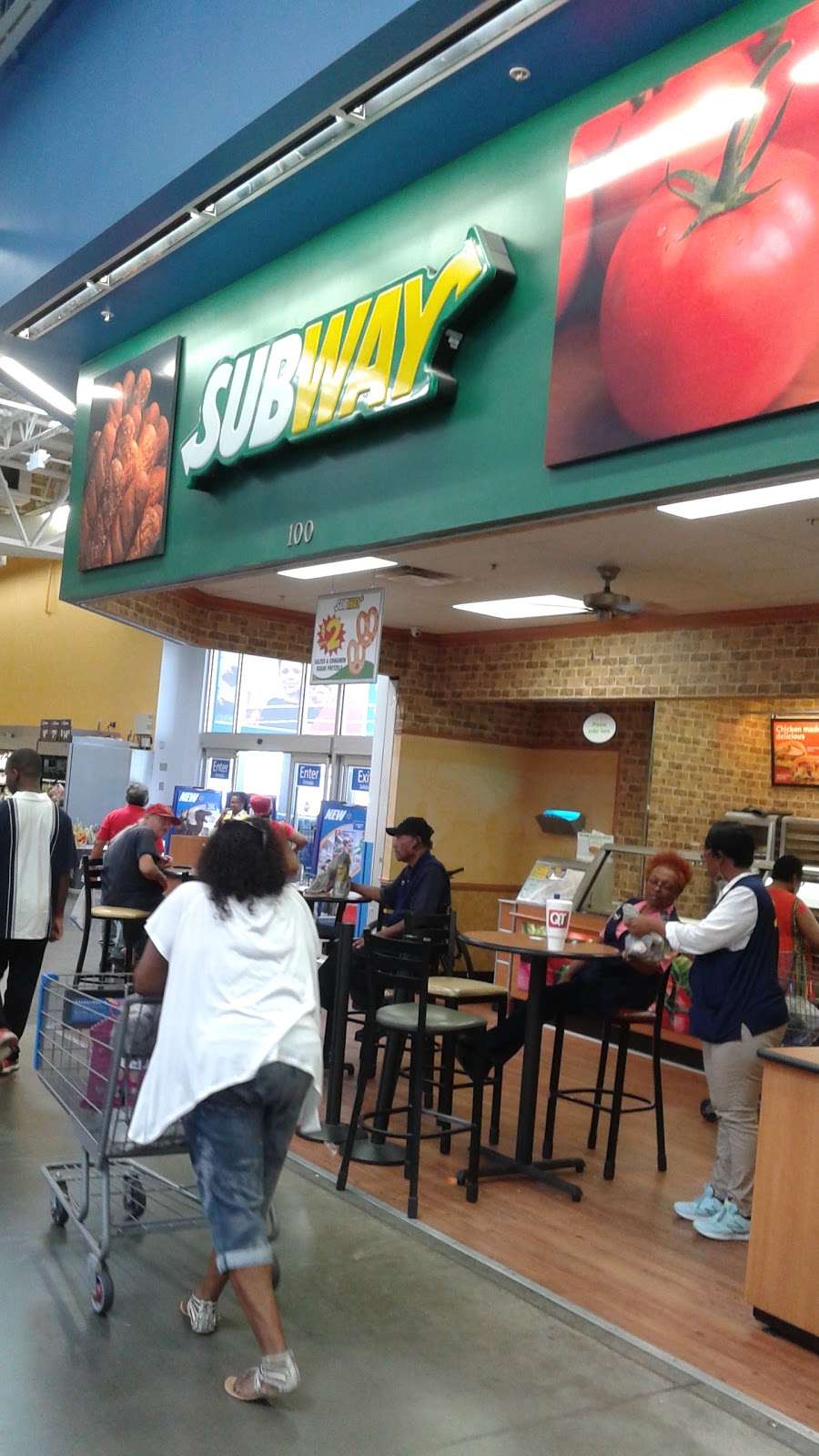 Subway | 200 Short Blvd, Dallas, TX 75216, USA | Phone: (214) 372-2347