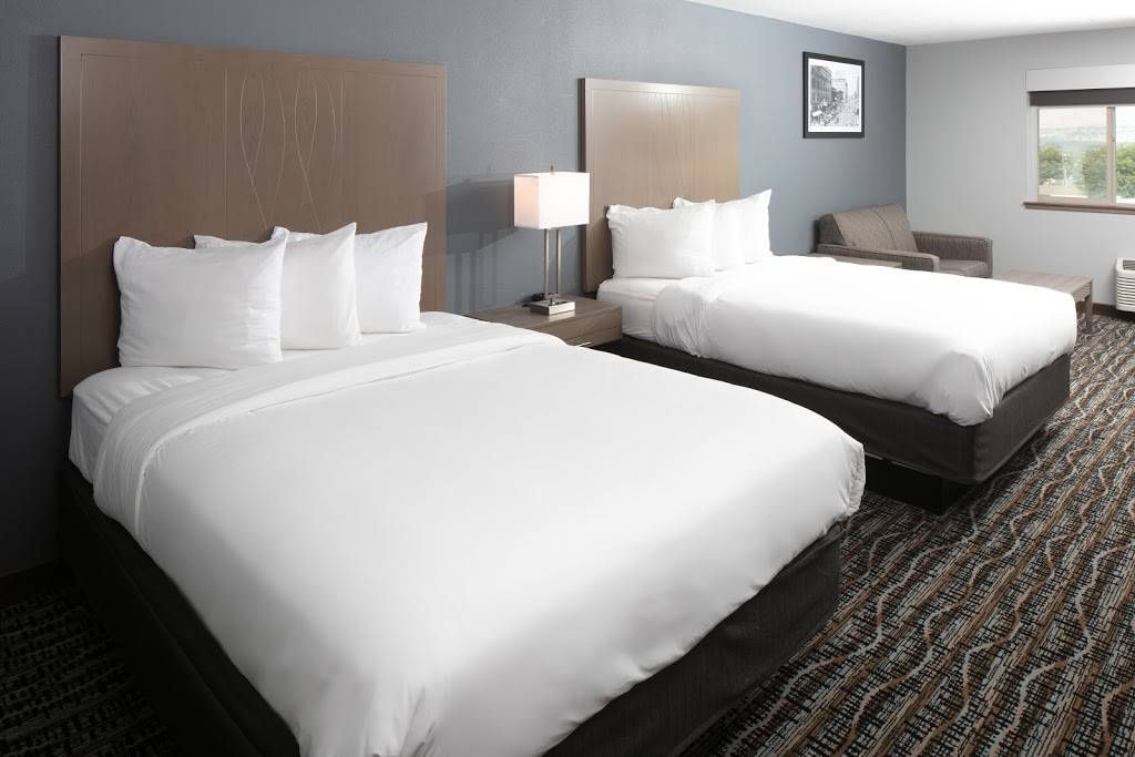 Red Lion Inn & Suites Boise Airport | 4111 Broadway Ave, Boise, ID 83705, USA | Phone: (208) 343-7662