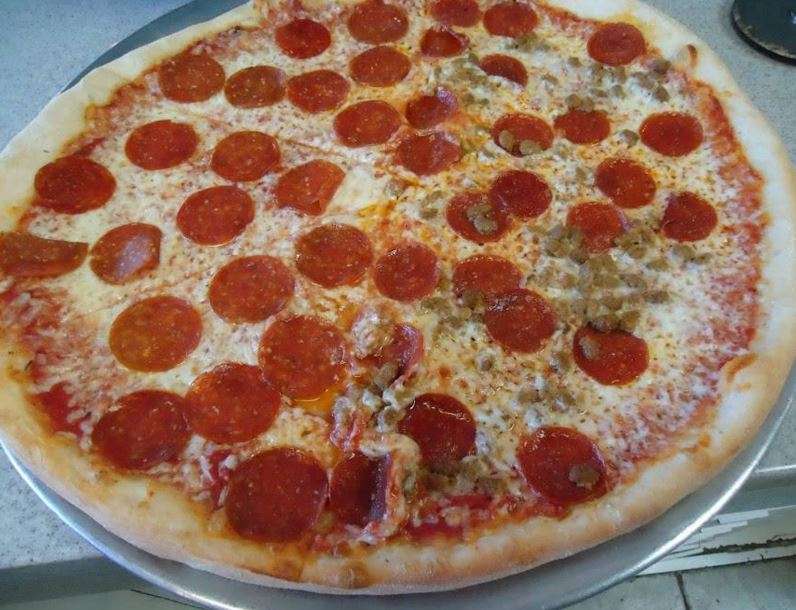 K Cs Pizza | 784 S Old Baltimore Pike, Newark, DE 19702, USA | Phone: (302) 731-8100
