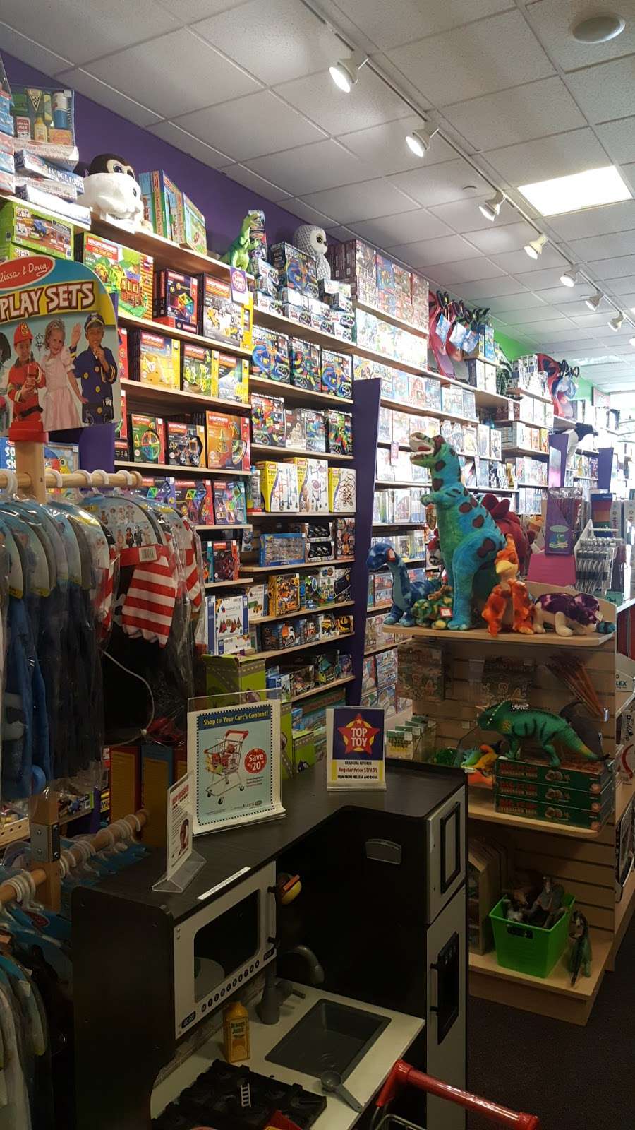 Learning Express Toys of Saucon Valley | The Promenade Shops, 3045 Center Valley Pkwy #106, Center Valley, PA 18034, USA | Phone: (610) 798-7700